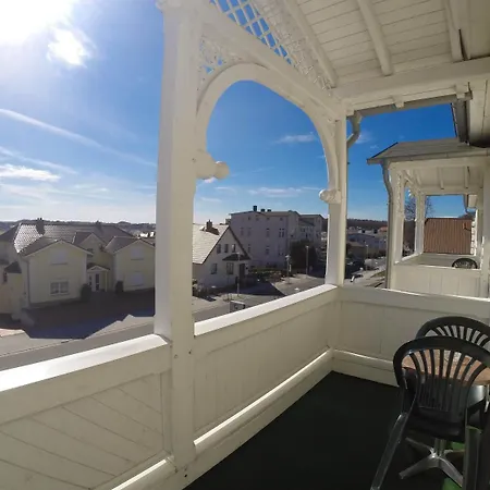 Wald-hotel Sellin (Rugen)