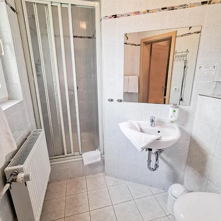 Wald-hotel Hotell Sellin (Rugen)