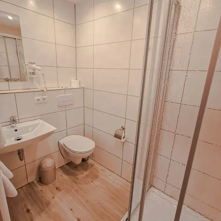 Wald-hotel 3* Sellin (Rugen)