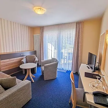 Wald-hotel Sellin (Rugen)