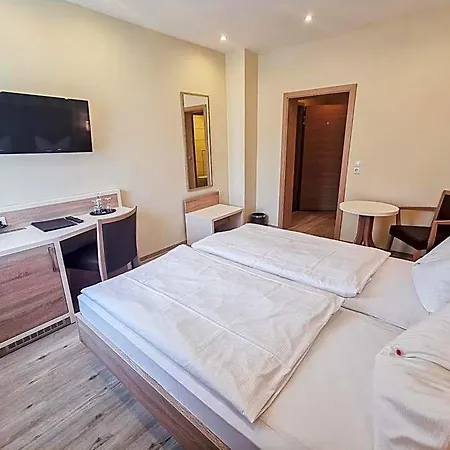 Wald-hotel Hotel 3*
