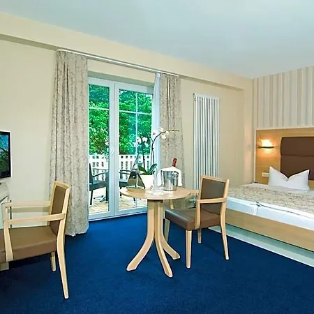 Wald-hotel Hotel Sellin (Rugen)