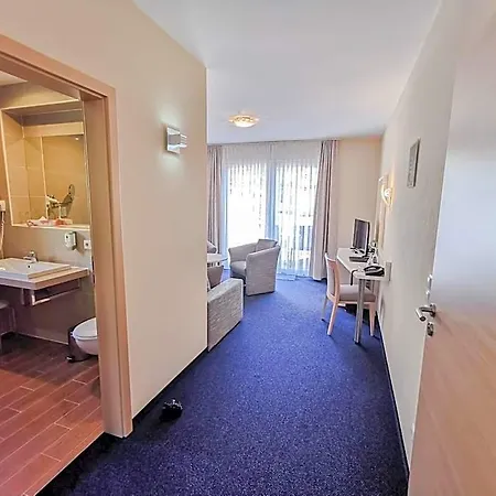 Wald-hotel 3* Sellin (Rugen)
