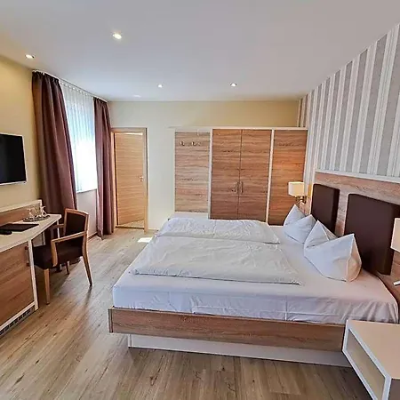 Wald-hotel Hotel Sellin (Rugen)