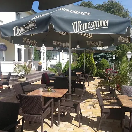 Wald-hotel Sellin (Rugen)