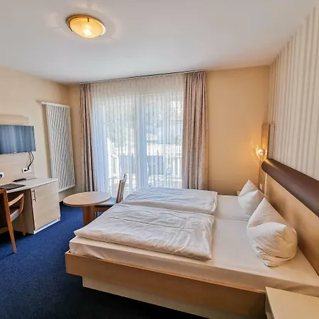 Wald-hotel Hotel Sellin (Rugen)