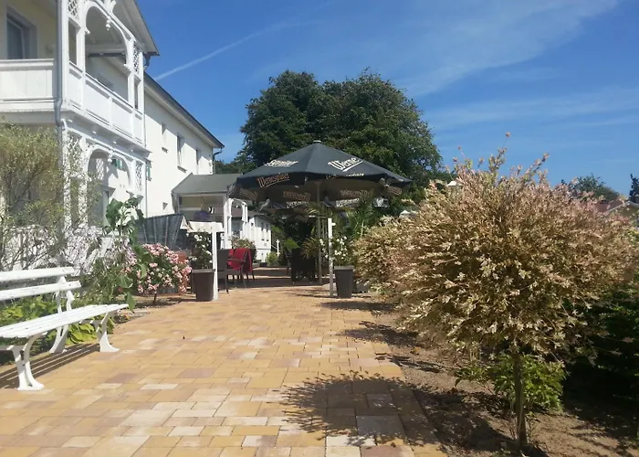 Wald-hotel 3* Sellin (Rugen)