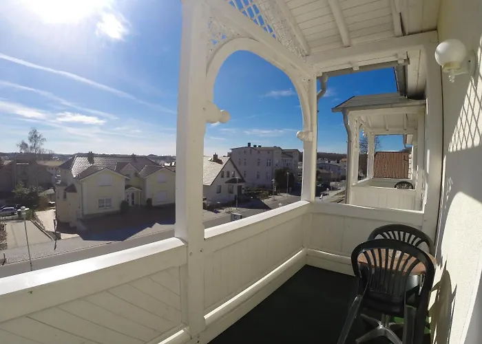 Wald-hotel Sellin (Rugen)